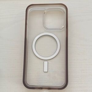 Transparent Otterbox iPhone 15 pro max Case with Magsafe